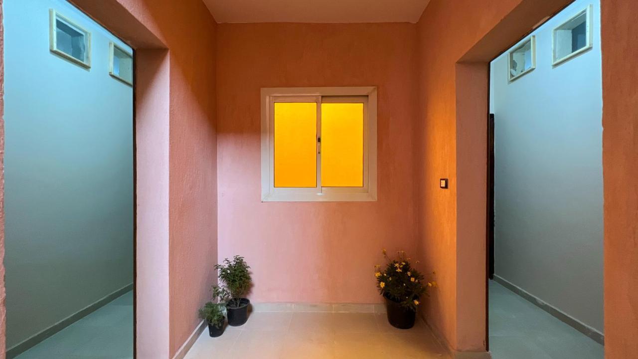 Pyramids Road Guest House Cozy Rooms And Rooftop Breakfast With The Pyramids View Nazlet el-Sisi Ngoại thất bức ảnh