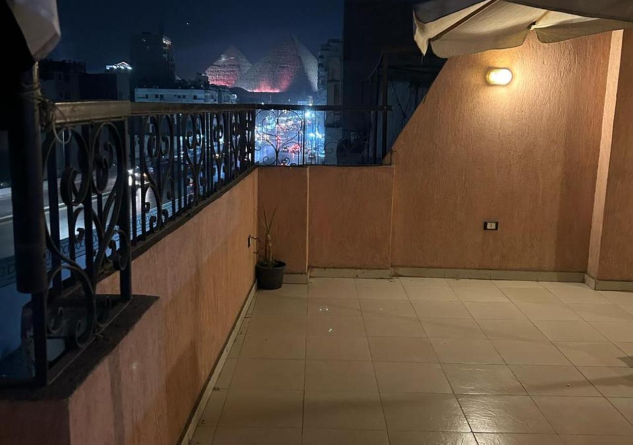 Pyramids Road Guest House Cozy Rooms And Rooftop Breakfast With The Pyramids View Nazlet el-Sisi Ngoại thất bức ảnh